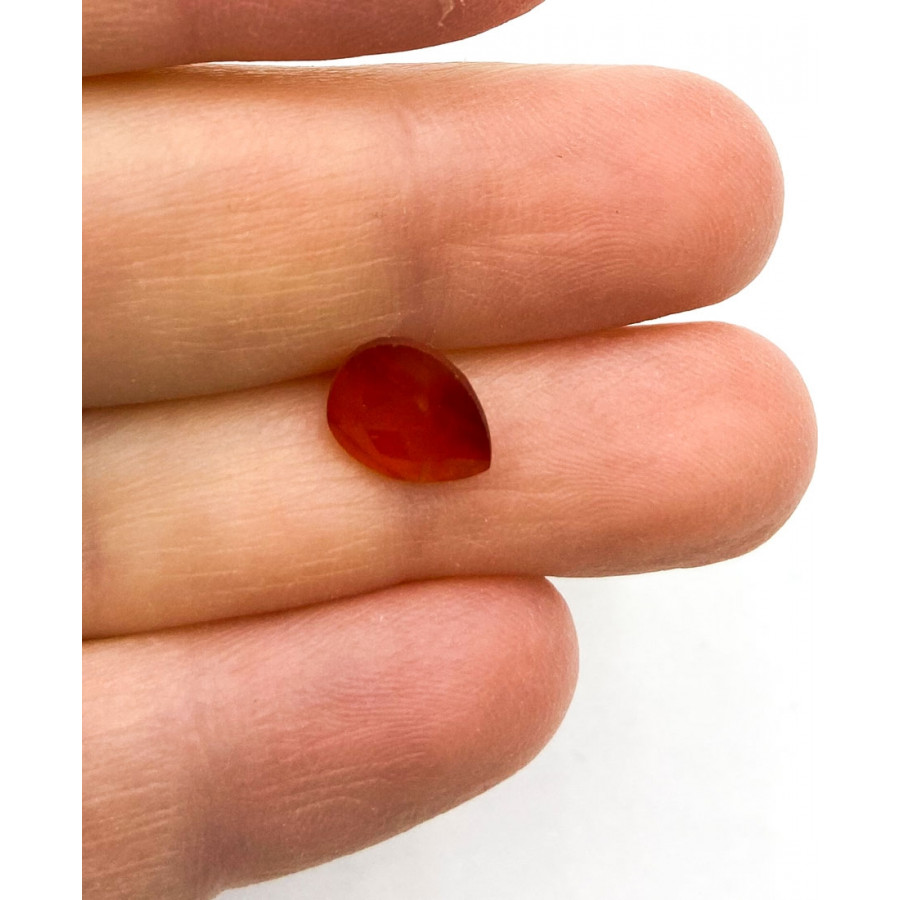 Carnelian 9x7mm faceted cabochon