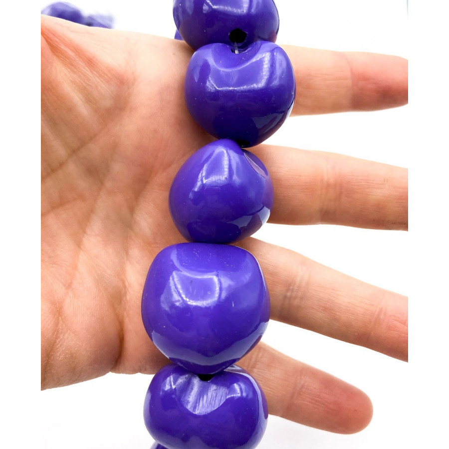 Kukui Lumbang bead strand violet