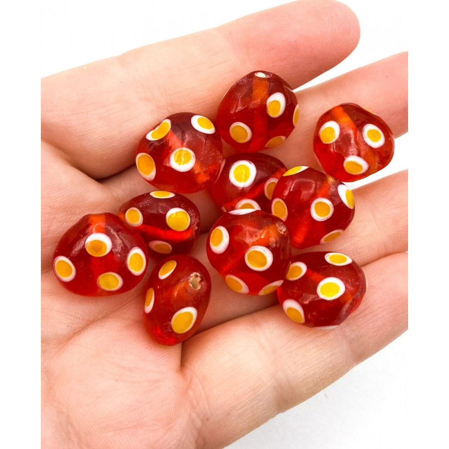 Indian glass beads 14mm 10pcs red